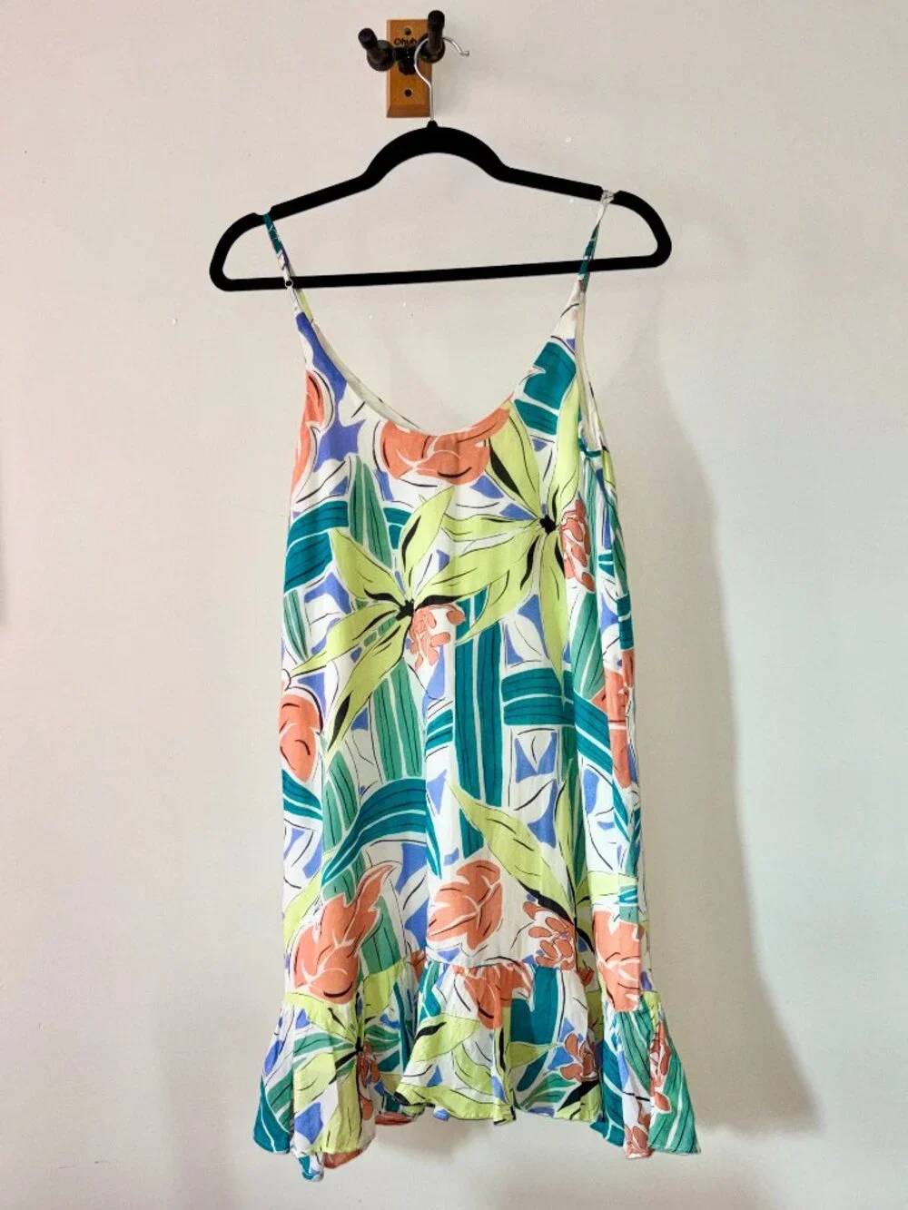& Other Stories • Floral Tropical Mini Dress - Picture 4 of 10
